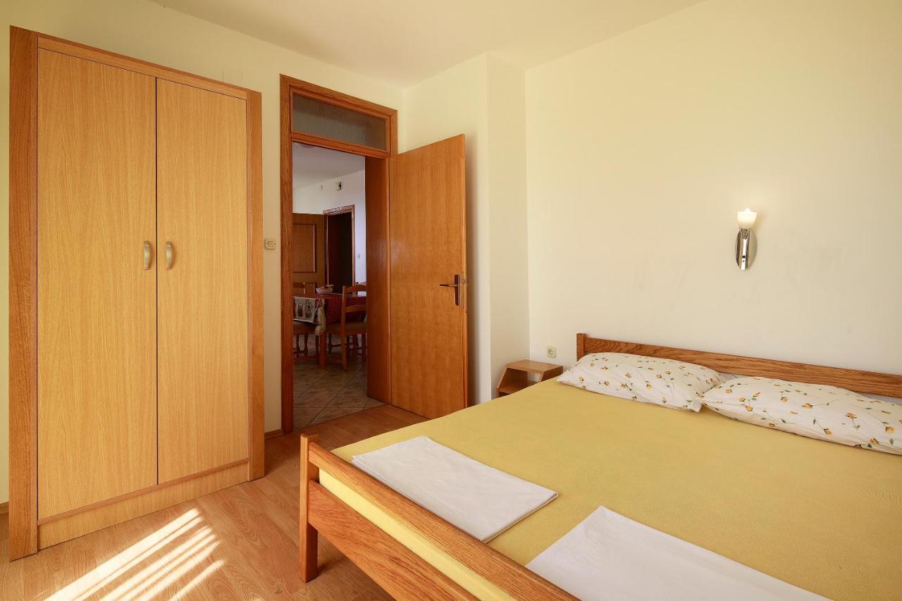 Apartments Dario Novalja Bagian luar foto
